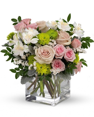 Graceful Mum Flower Arrangement